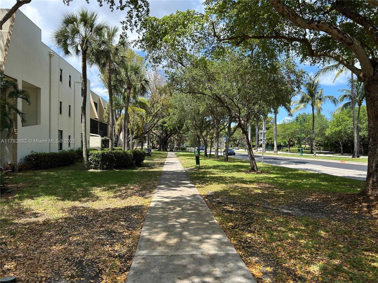 Small Image of 20200 WEST COUNTRY CLUB DR #101, Aventura Number 4