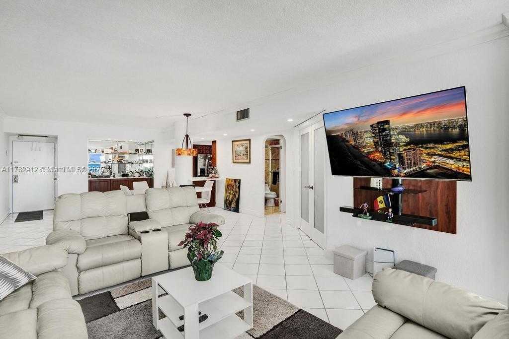 Small Image of 3725 SOUTH OCEAN DR #910, Hollywood Number 17