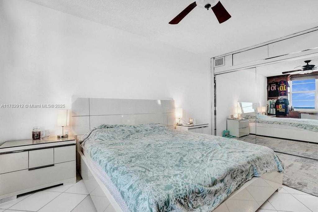 Small Image of 3725 SOUTH OCEAN DR #910, Hollywood Number 25