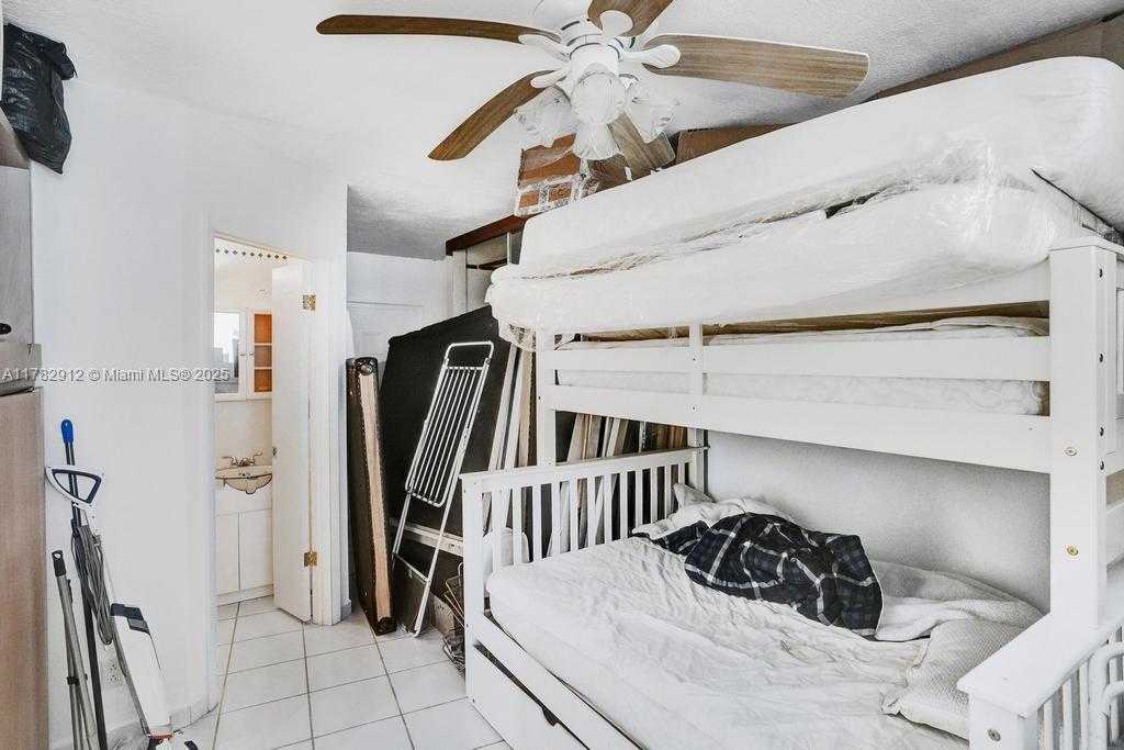 Small Image of 3725 SOUTH OCEAN DR #910, Hollywood Number 27