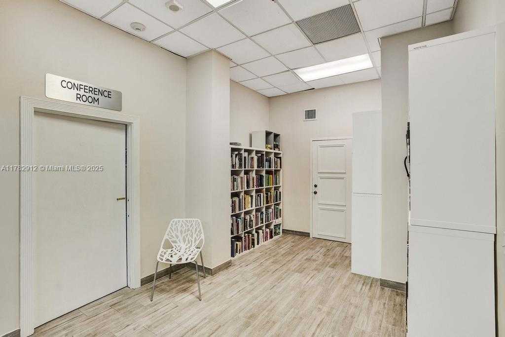 Small Image of 3725 SOUTH OCEAN DR #910, Hollywood Number 30