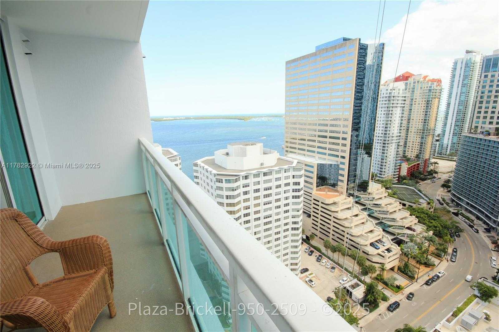Small Image of 950 BRICKELL BAY DR #2509, Miami Number 22