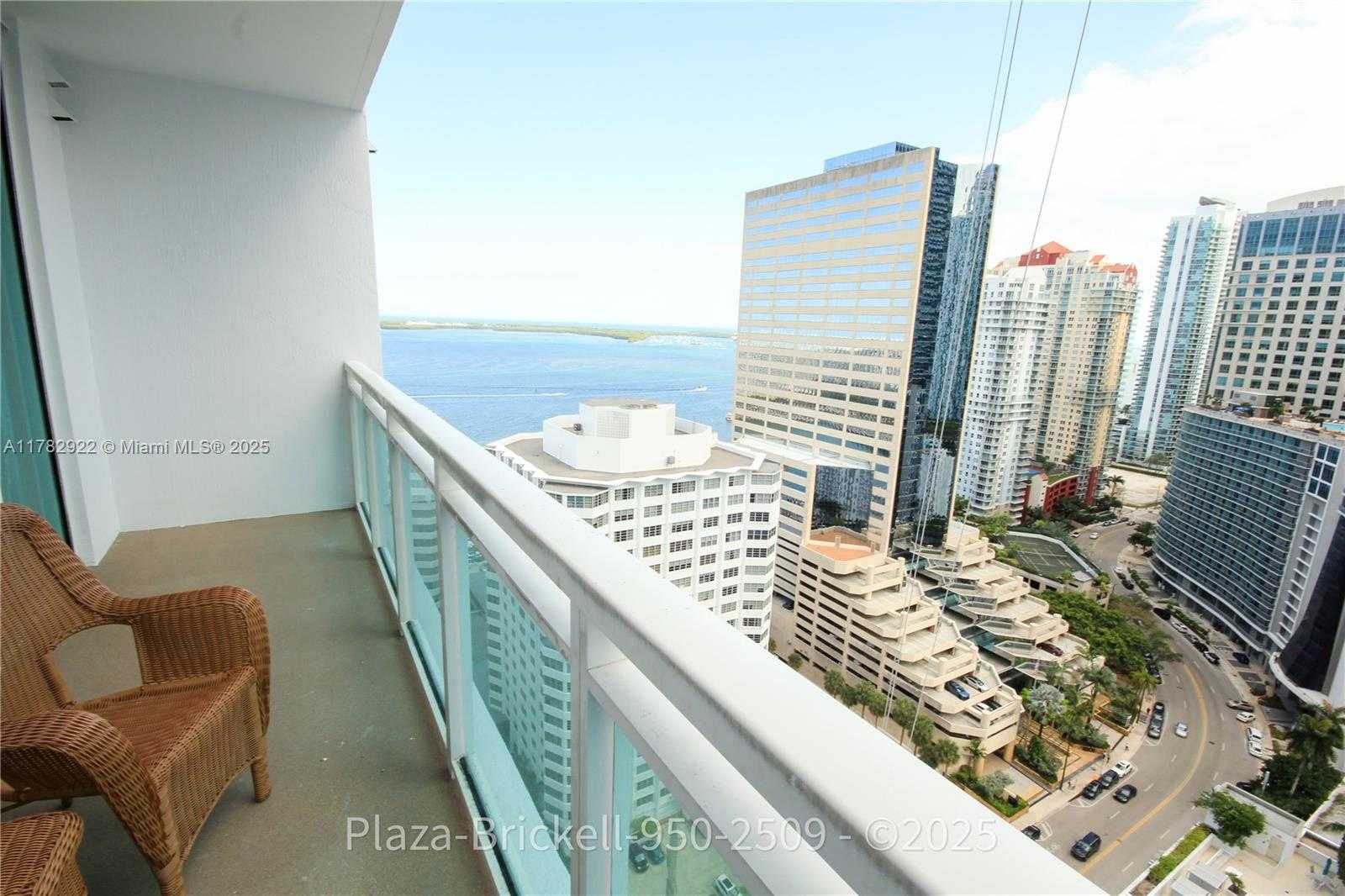 Small Image of 950 BRICKELL BAY DR #2509, Miami Number 24