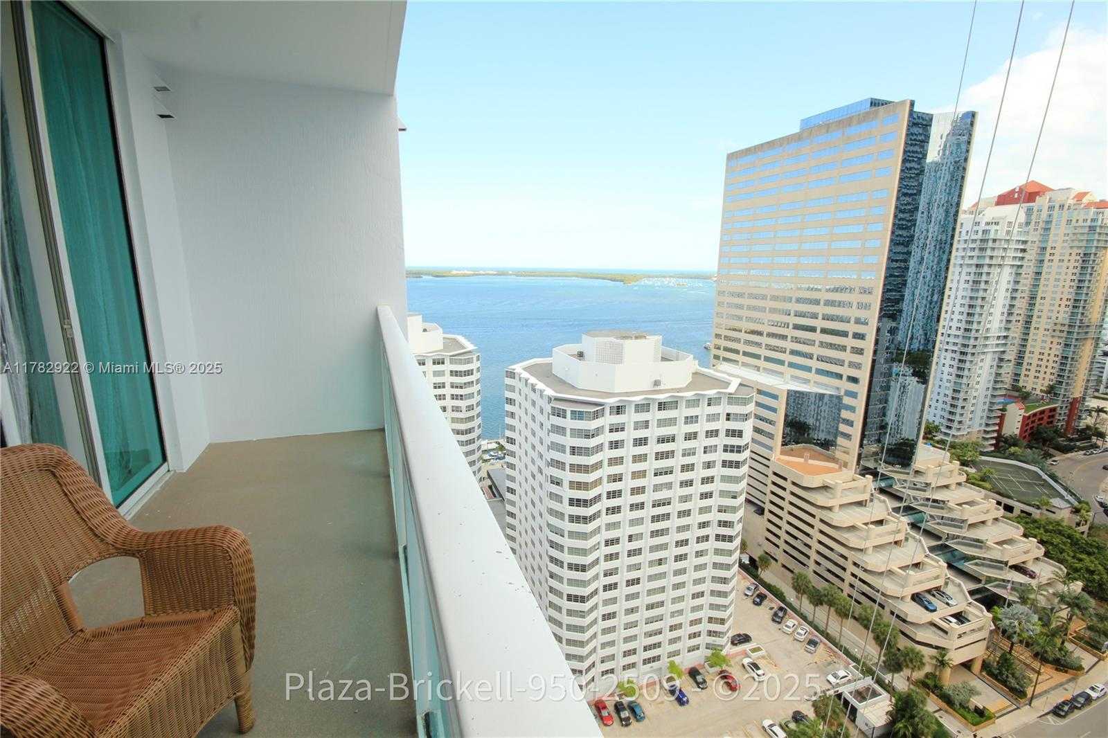 Small Image of 950 BRICKELL BAY DR #2509, Miami Number 27