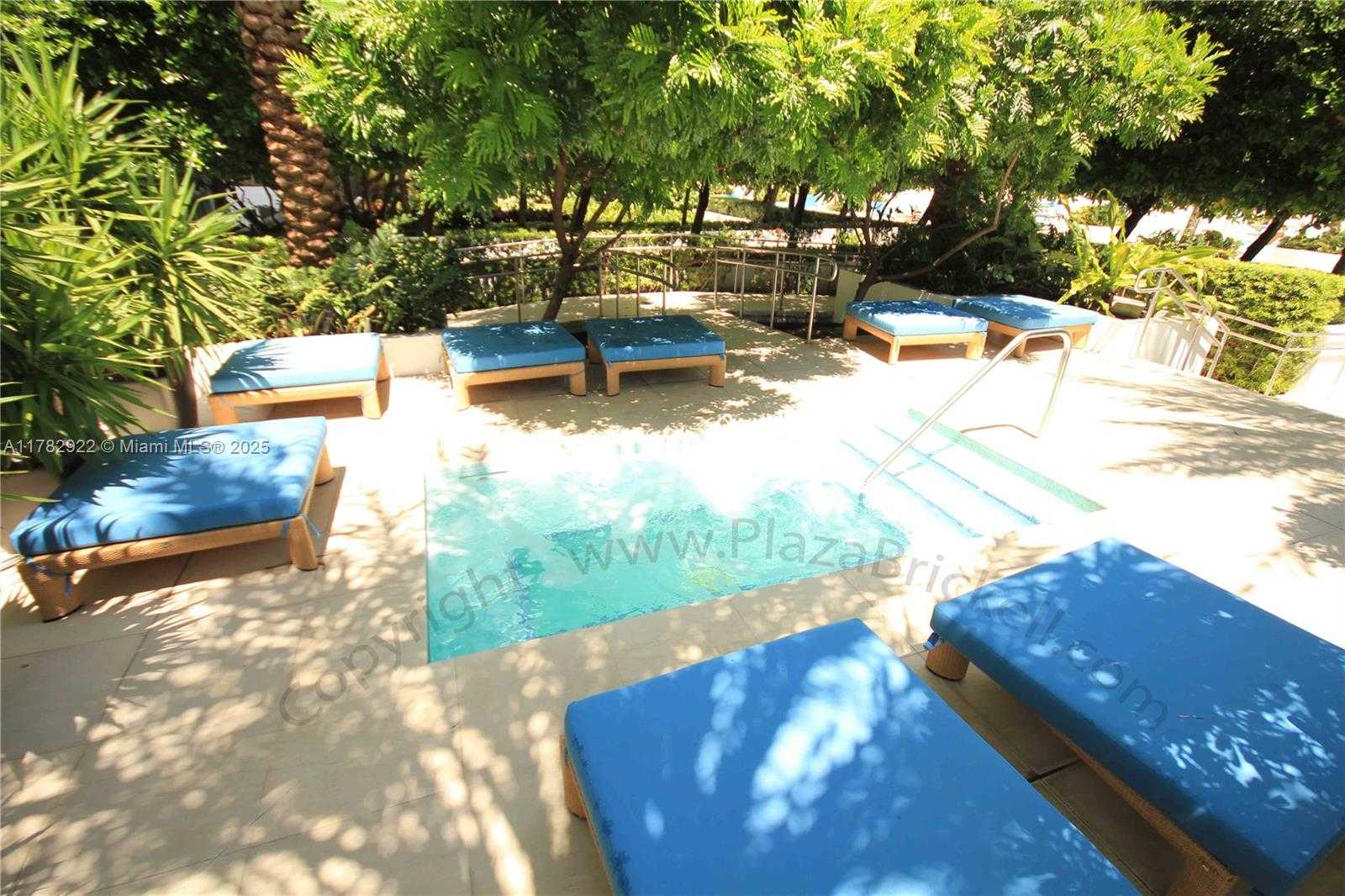 Small Image of 950 BRICKELL BAY DR #2509, Miami Number 54