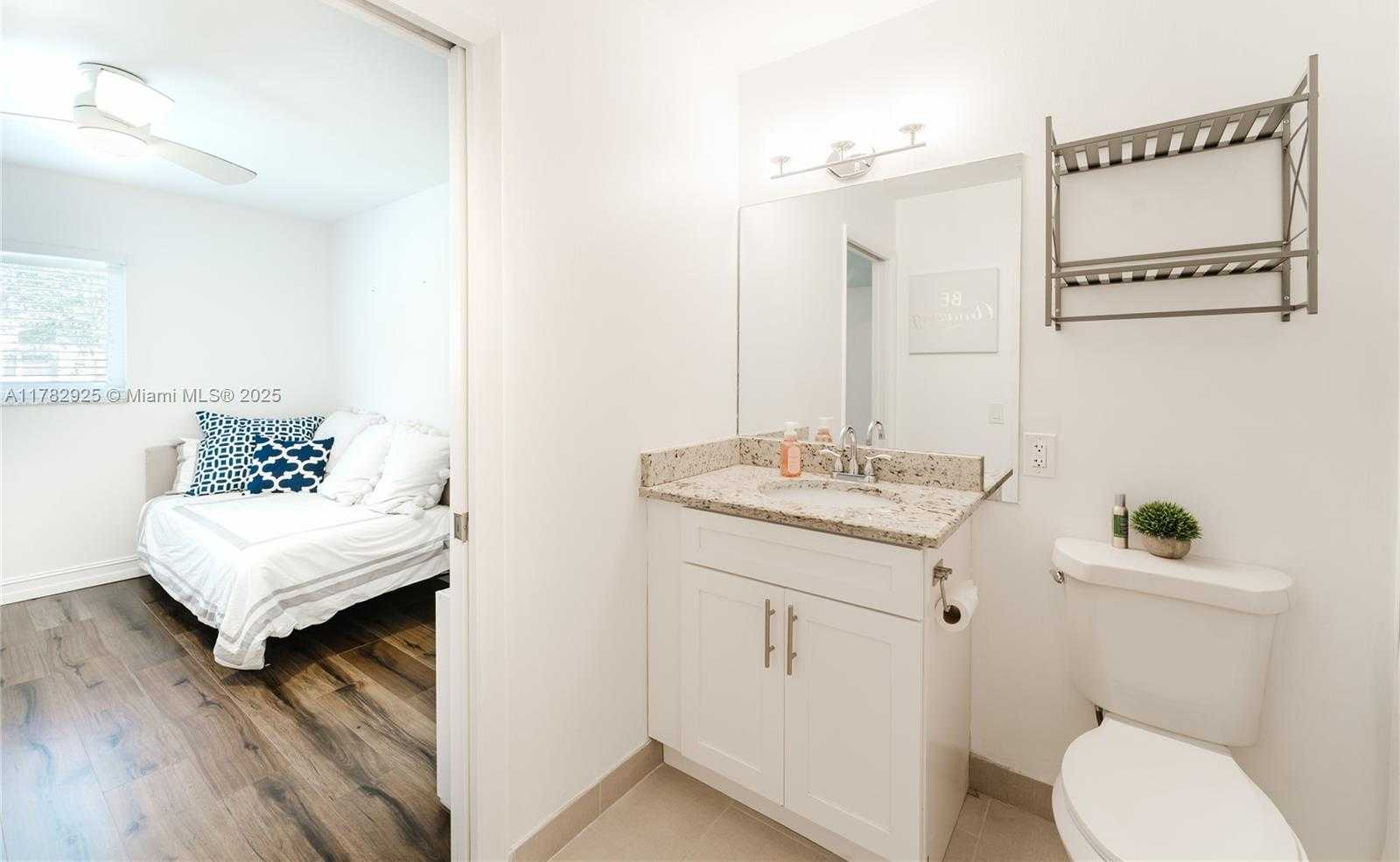 Small Image of 6061 OLD COURT RD #208, Boca Raton Number 21