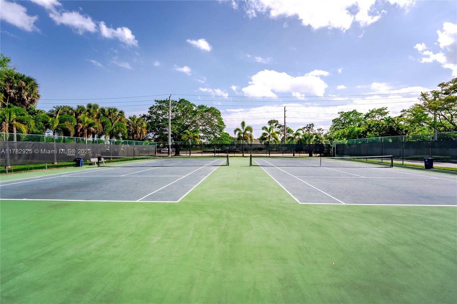 Small Image of 6061 OLD COURT RD #208, Boca Raton Number 33