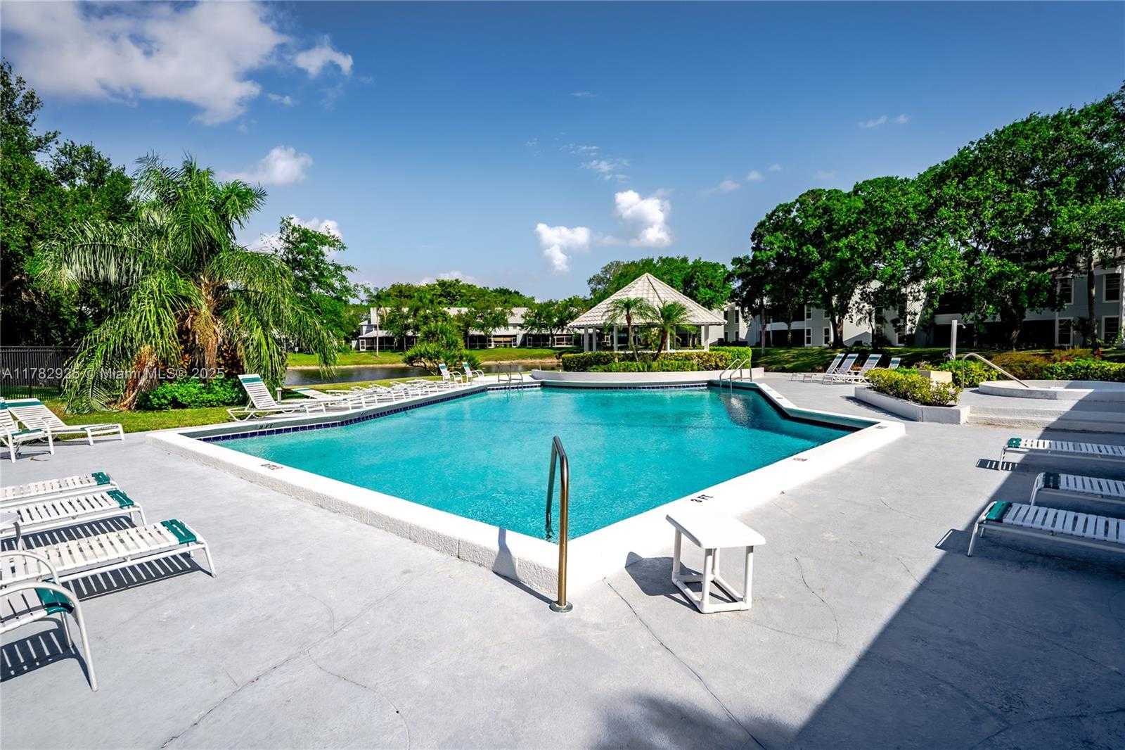 Small Image of 6061 OLD COURT RD #208, Boca Raton Number 35