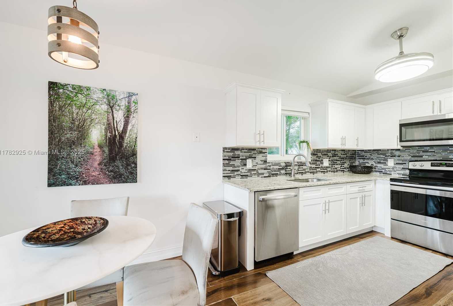 Small Image of 6061 OLD COURT RD #208, Boca Raton Number 8