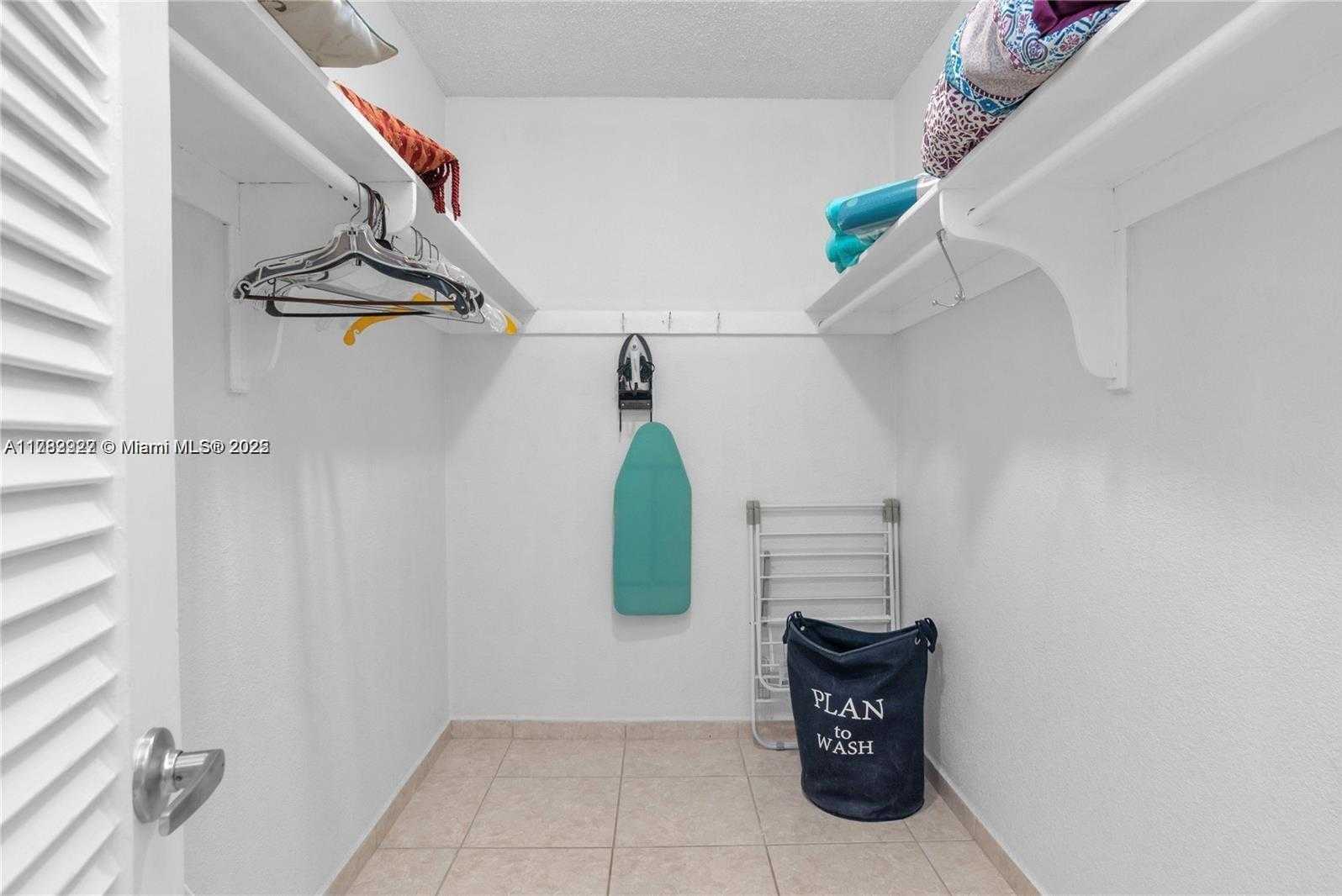 Small Image of 3505 SOUTH OCEAN DR #208, Hollywood Number 13