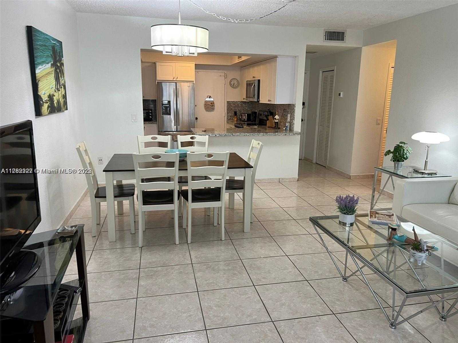 Small Image of 3505 SOUTH OCEAN DR #208, Hollywood Number 2