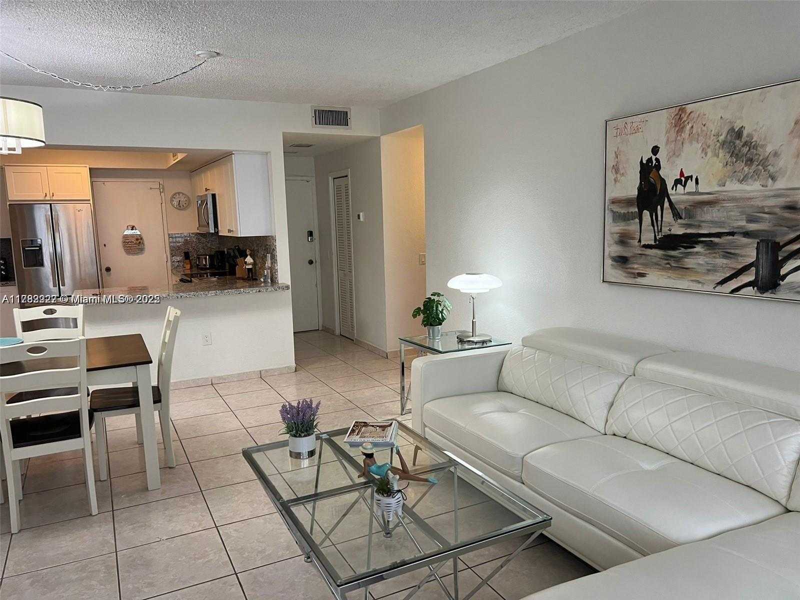Small Image of 3505 SOUTH OCEAN DR #208, Hollywood Number 4