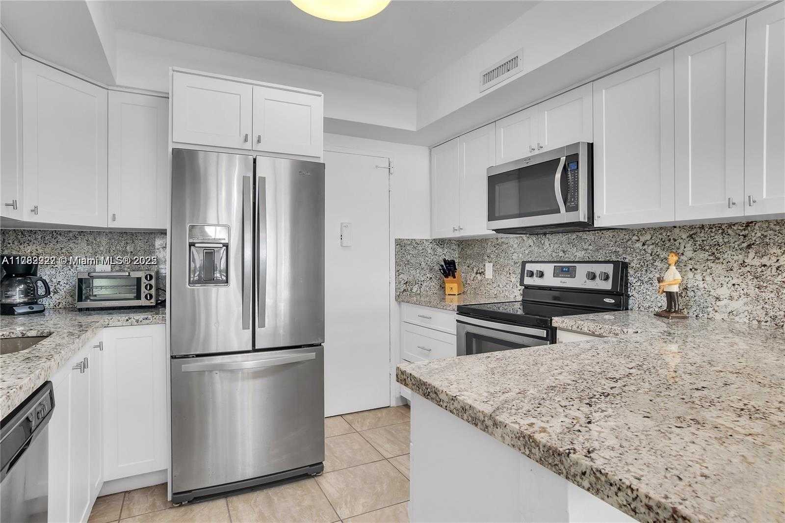 Small Image of 3505 SOUTH OCEAN DR #208, Hollywood Number 6