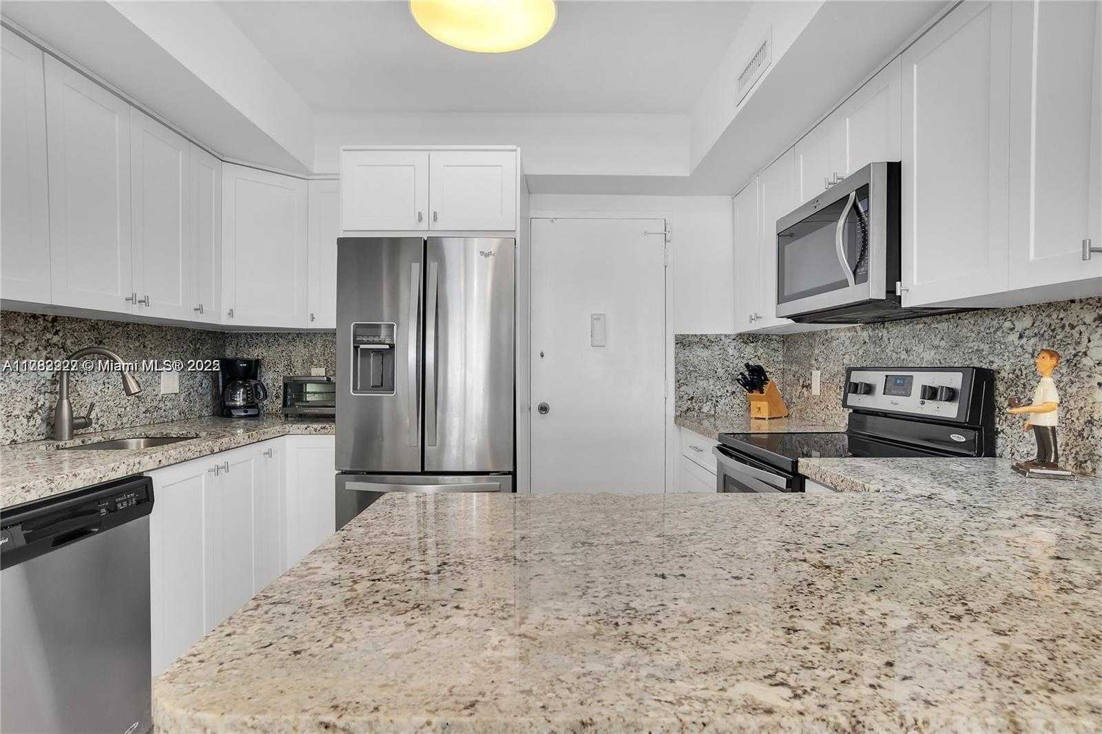 Small Image of 3505 SOUTH OCEAN DR #208, Hollywood Number 7