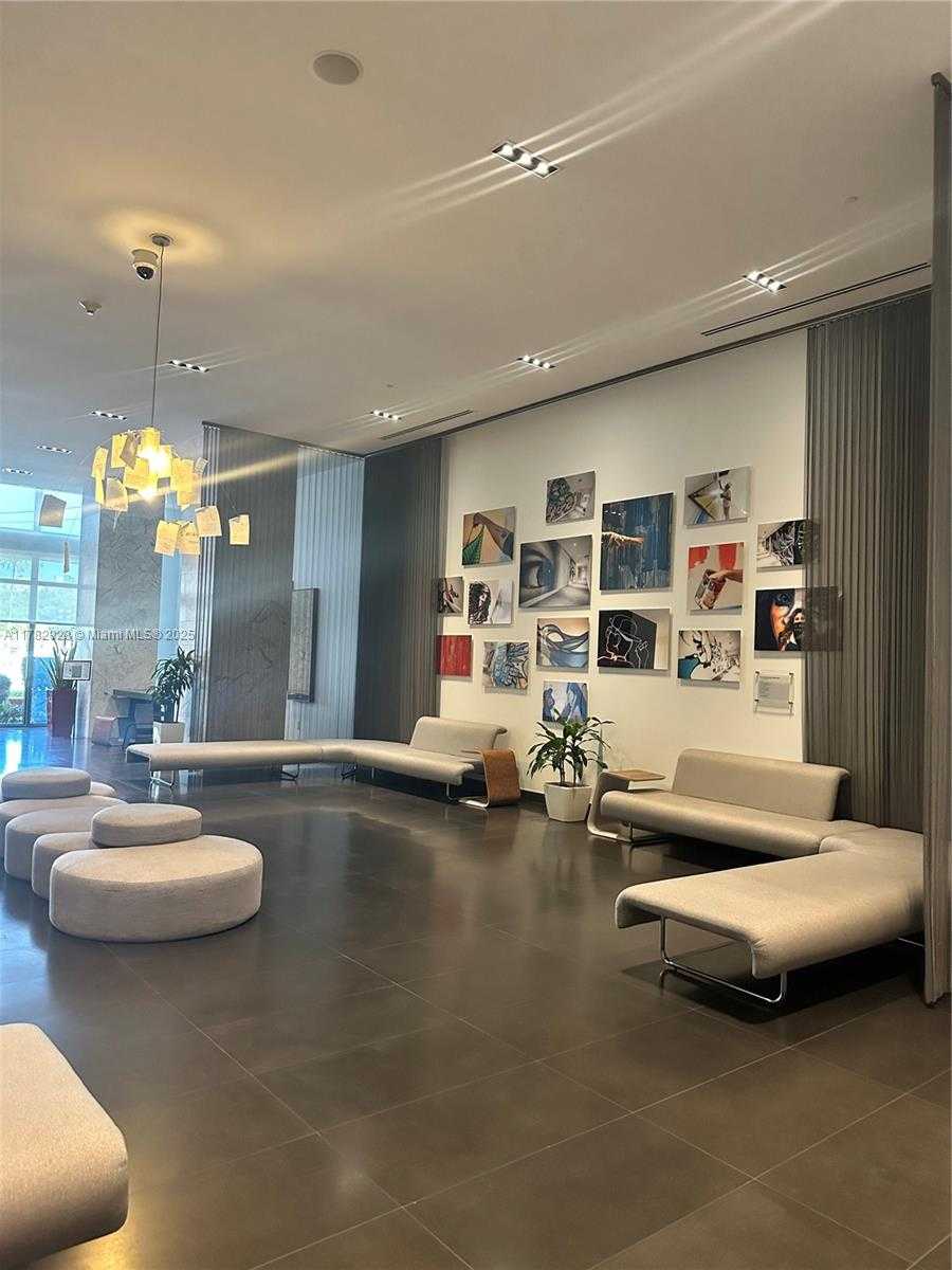 Small Image of 1600 NORTH EAST 1ST AVE #2017, Miami Number 19