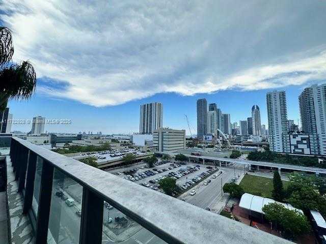 Small Image of 1600 NORTH EAST 1ST AVE #2017, Miami Number 41