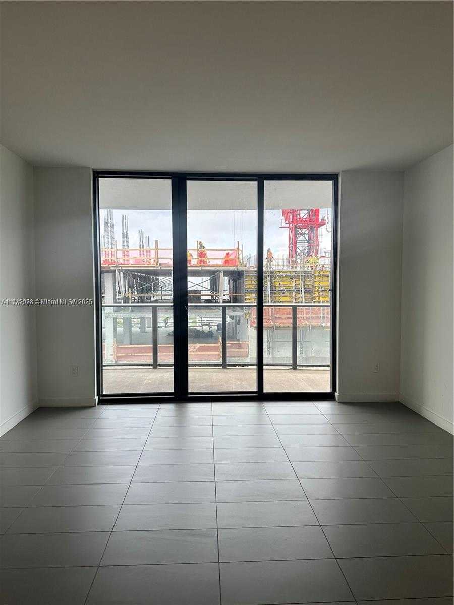 Small Image of 1600 NORTH EAST 1ST AVE #2017, Miami Number 5