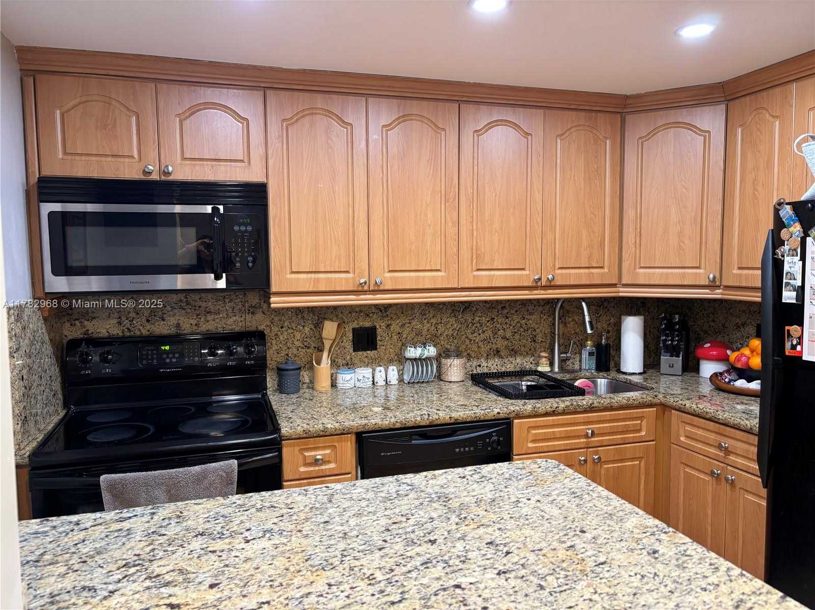 Small Image of 3650 INVERRARY DR #3Y-G, Lauderhill Number 4