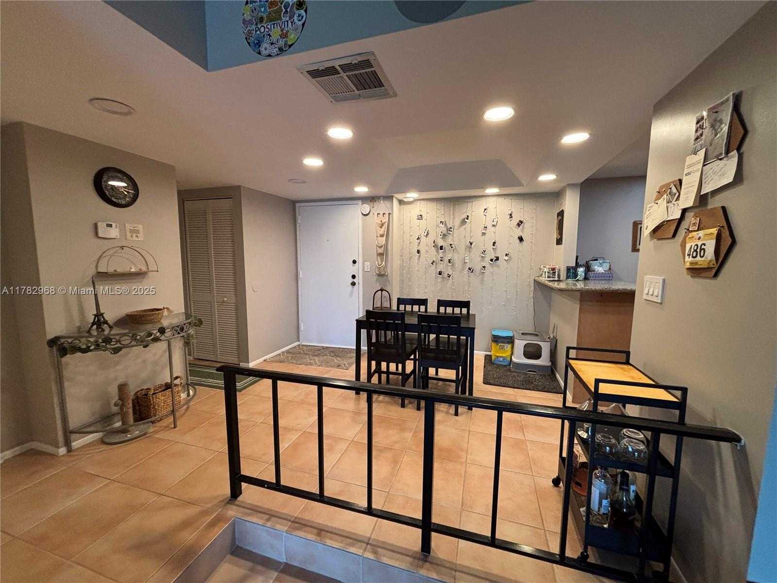 Small Image of 3650 INVERRARY DR #3Y-G, Lauderhill Number 7