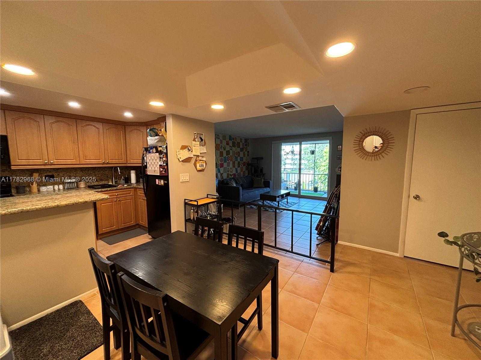 Small Image of 3650 INVERRARY DR #3Y-G, Lauderhill Number 8