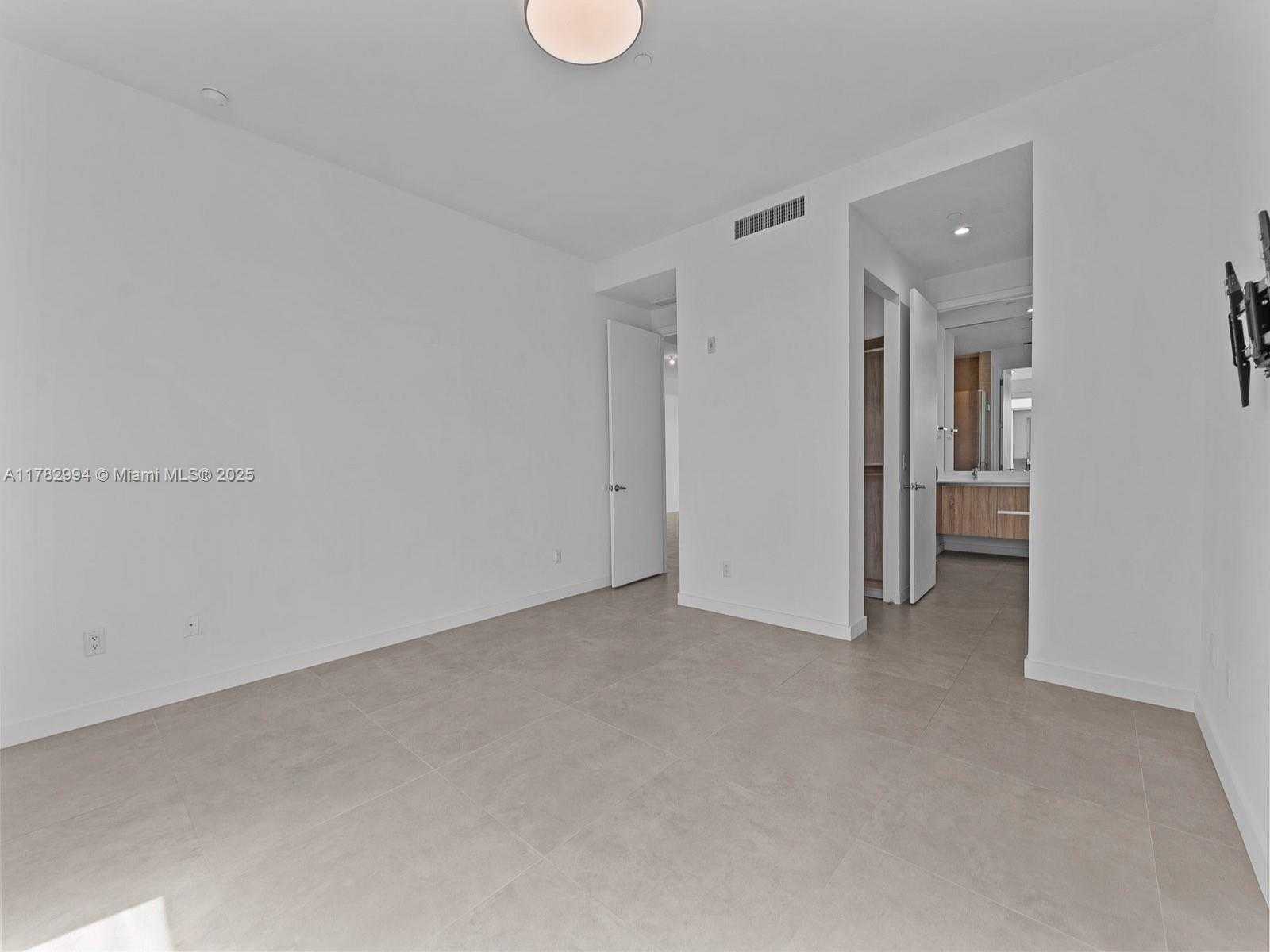 Small Image of 529 SOUTH WEST 11TH ST #303, Miami Number 26