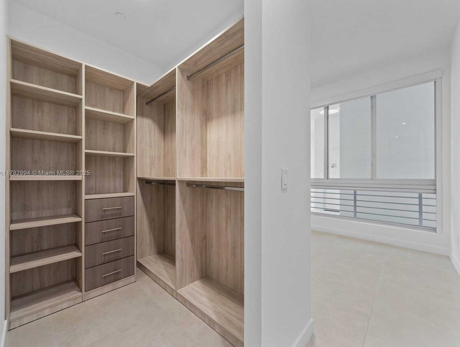 Small Image of 529 SOUTH WEST 11TH ST #303, Miami Number 35