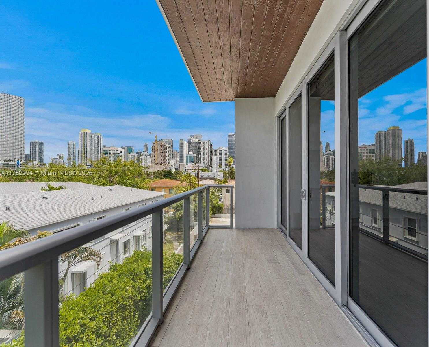 Small Image of 529 SOUTH WEST 11TH ST #303, Miami Number 39
