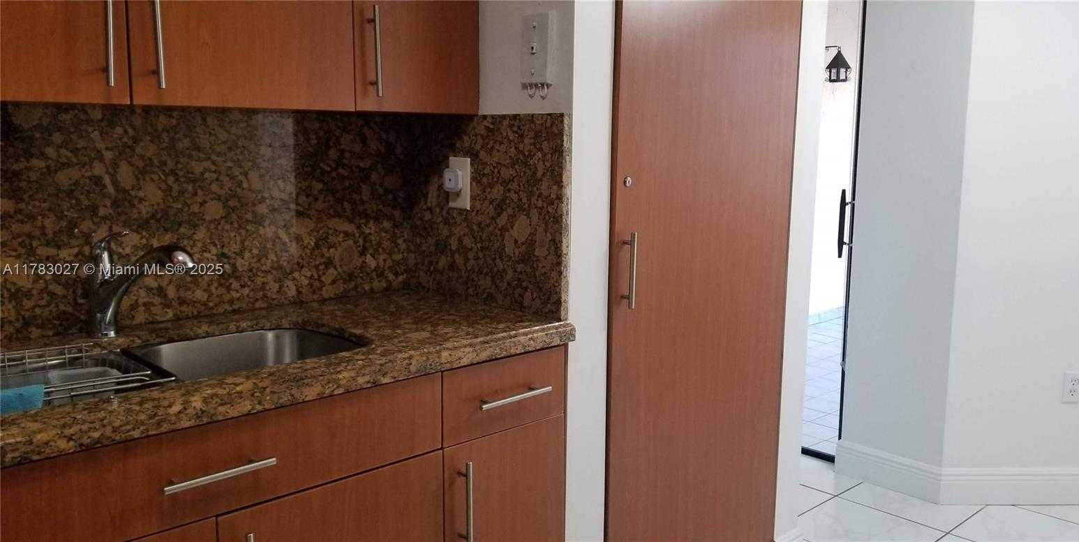 Small Image of 8850 SOUTH WEST 123RD CT #H302, Miami Number 12