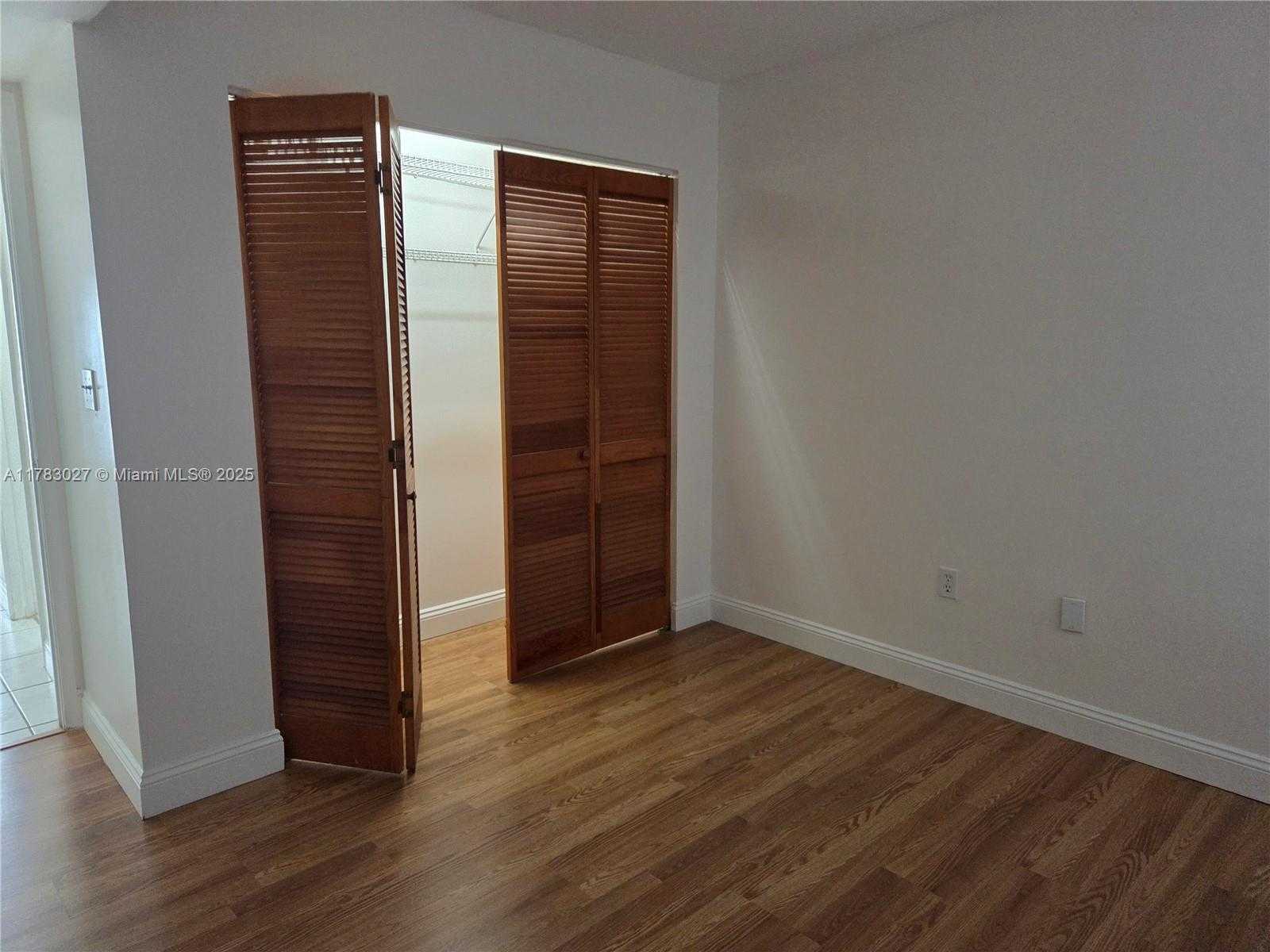 Small Image of 8850 SOUTH WEST 123RD CT #H302, Miami Number 18