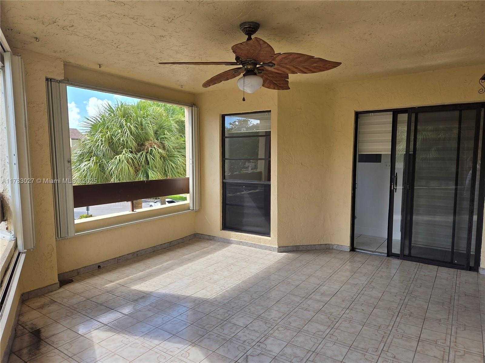 Small Image of 8850 SOUTH WEST 123RD CT #H302, Miami Number 20