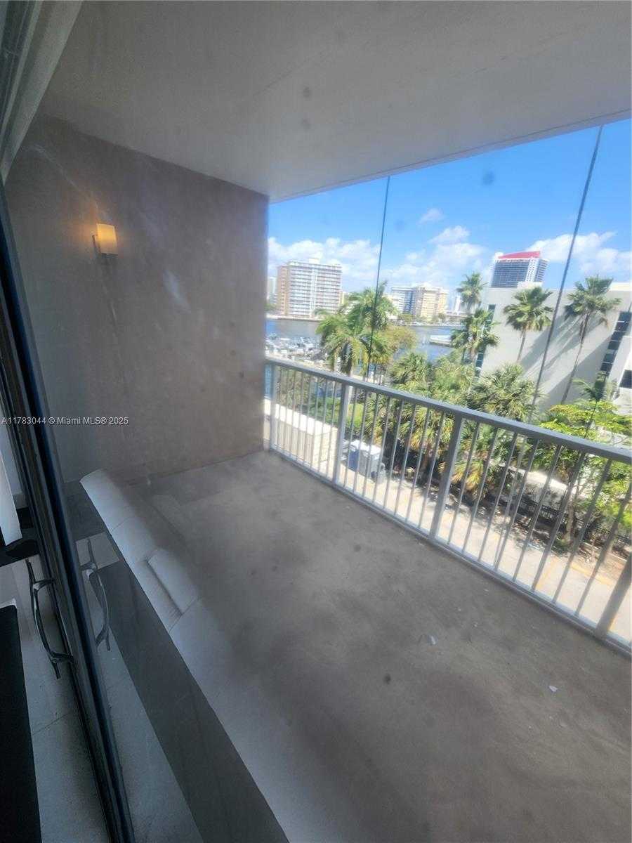 Small Image of 1965 SOUTH OCEAN DR #3H, Hallandale Beach Number 16