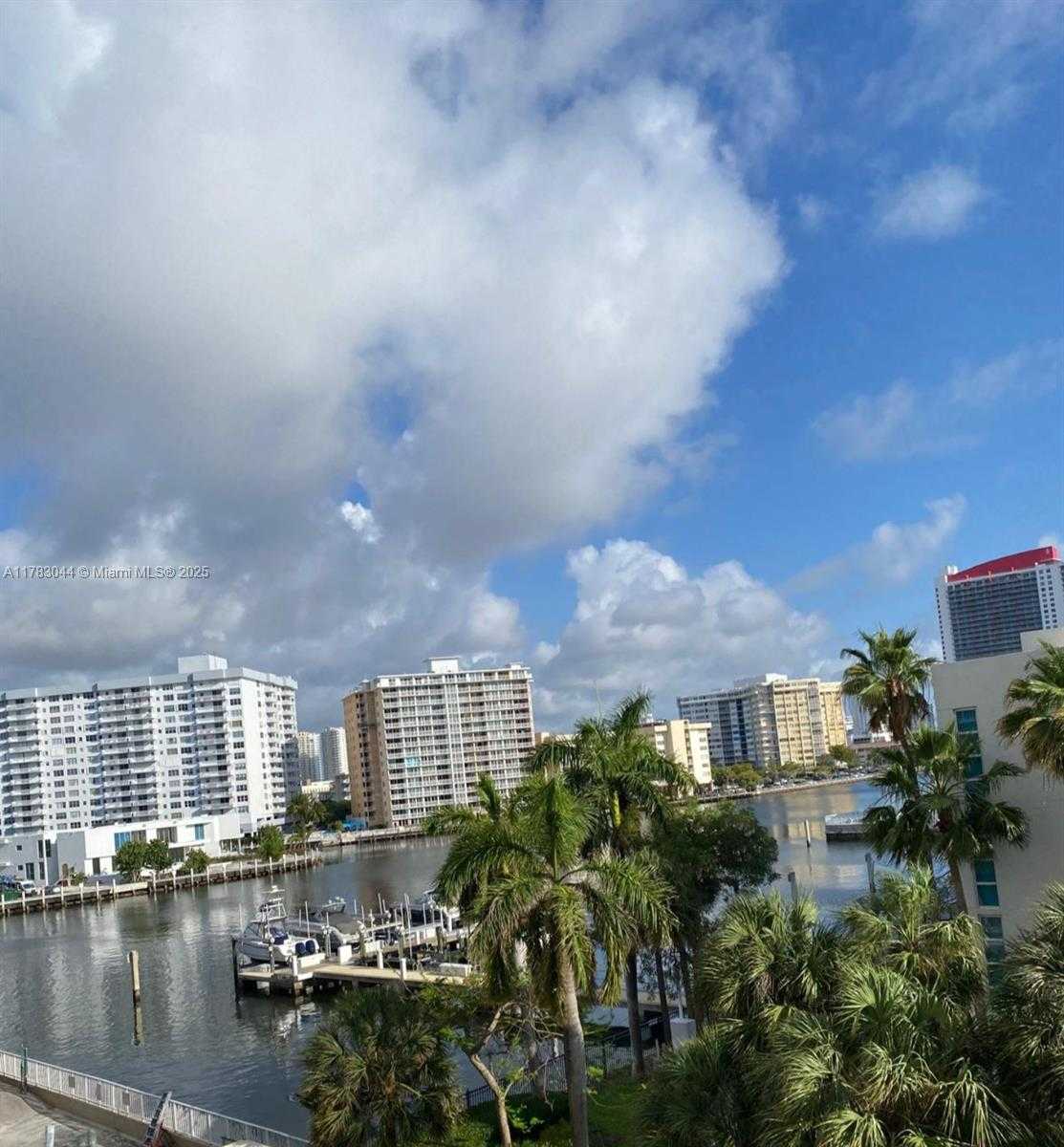 Small Image of 1965 SOUTH OCEAN DR #3H, Hallandale Beach Number 2