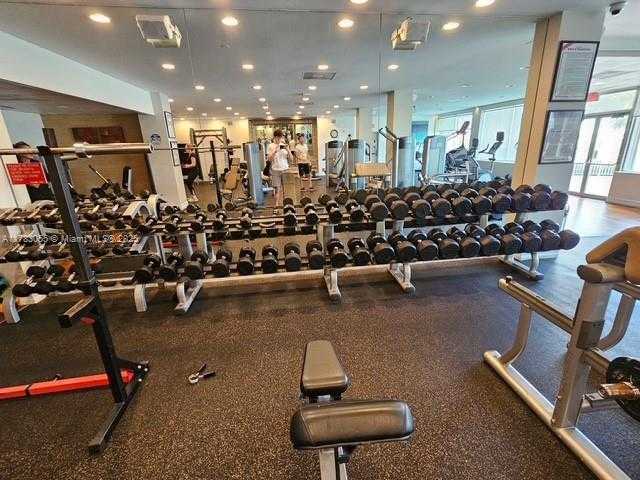 Small Image of 2451 BRICKELL AVE #4P, Miami Number 32