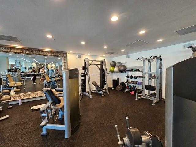 Small Image of 2451 BRICKELL AVE #4P, Miami Number 34