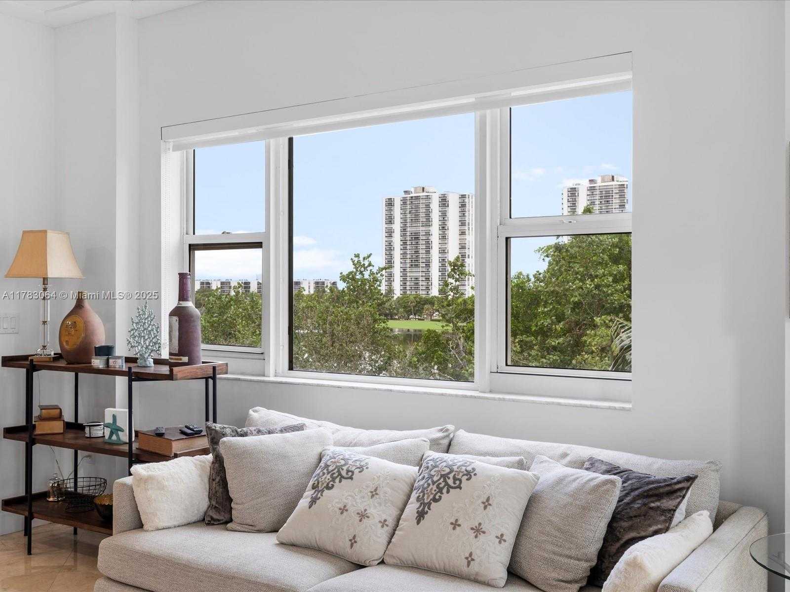 Small Image of 20000 EAST COUNTRY CLUB DR #416, Aventura Number 13