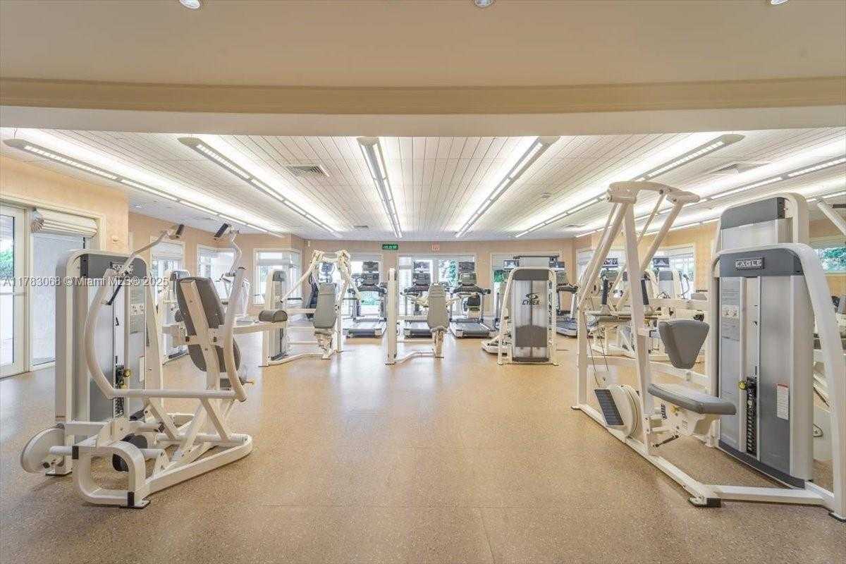Small Image of 20000 EAST COUNTRY CLUB DR #908, Aventura Number 12