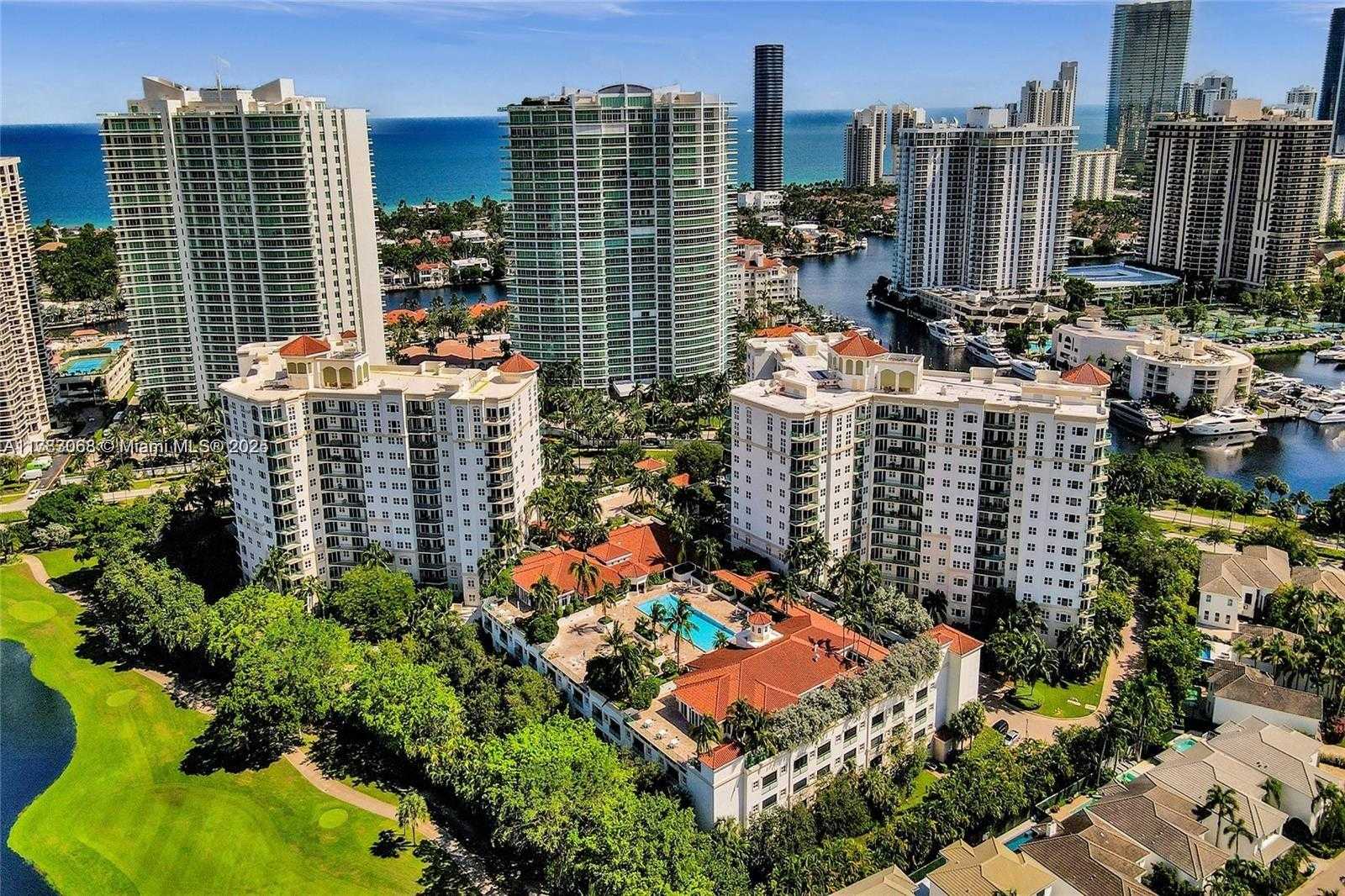 Small Image of 20000 EAST COUNTRY CLUB DR #908, Aventura Number 3