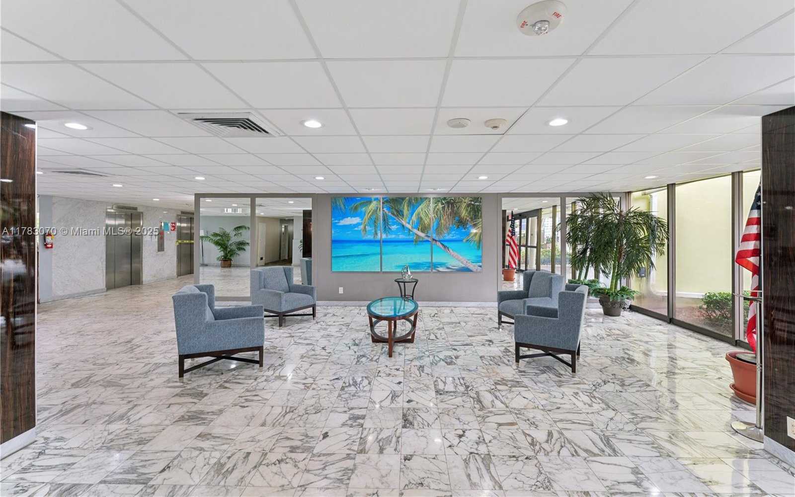 Small Image of 4400 HILLCREST DR #303B, Hollywood Number 26