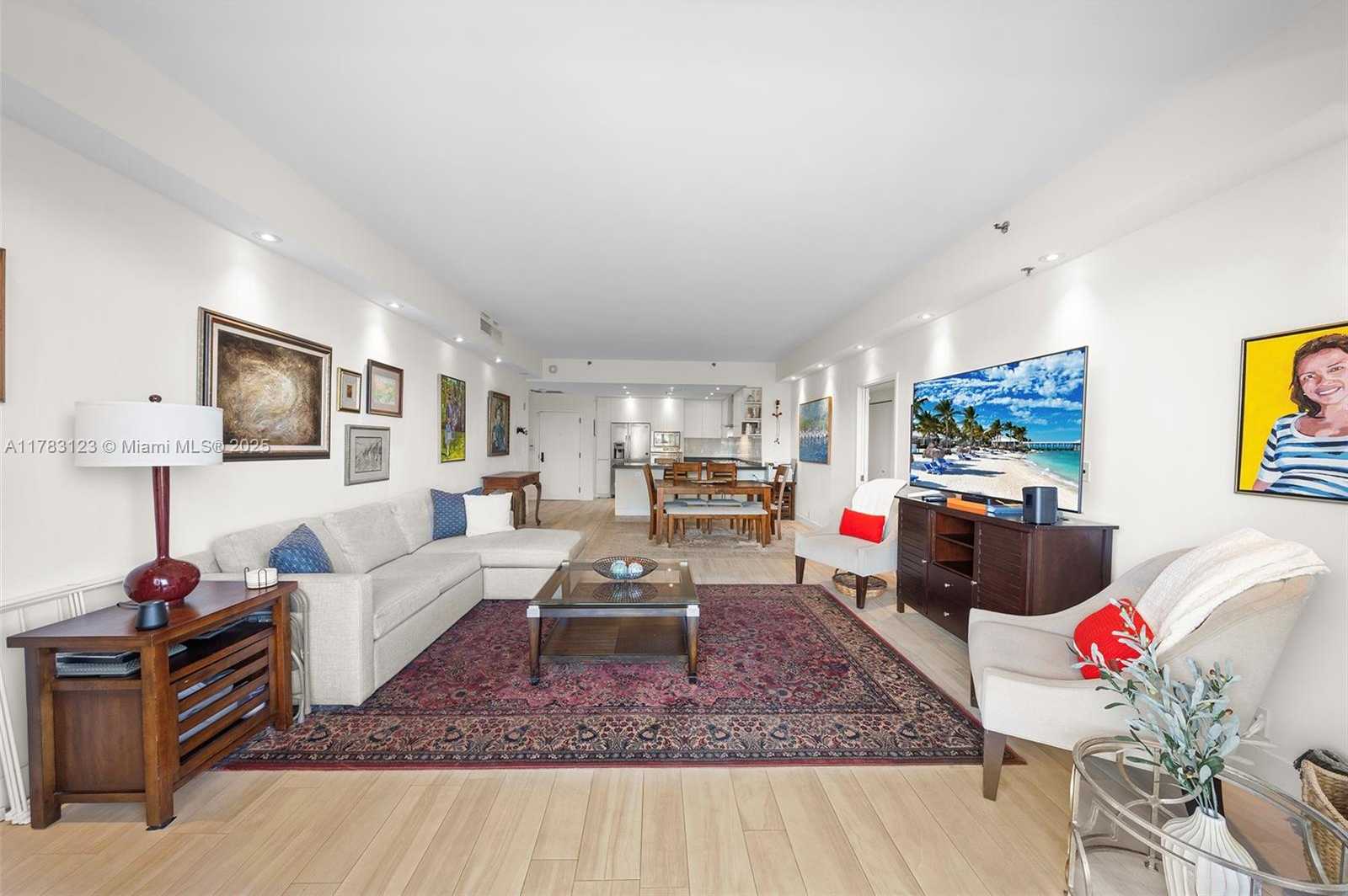 Small Image of 201 CRANDON BLVD #333, Key Biscayne Number 2