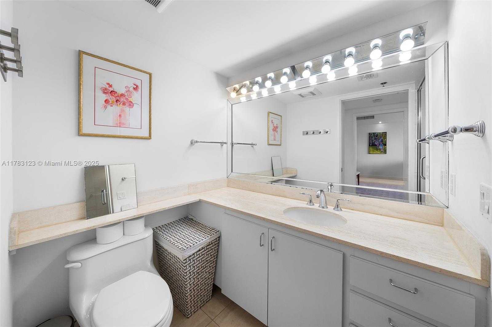 Small Image of 201 CRANDON BLVD #333, Key Biscayne Number 23
