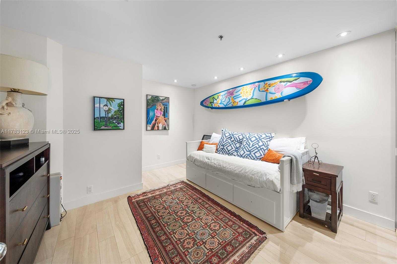 Small Image of 201 CRANDON BLVD #333, Key Biscayne Number 25