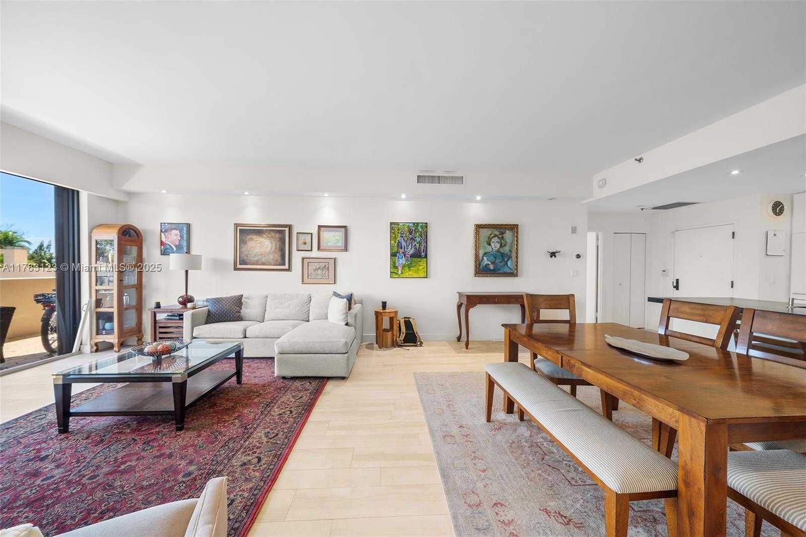 Small Image of 201 CRANDON BLVD #333, Key Biscayne Number 27