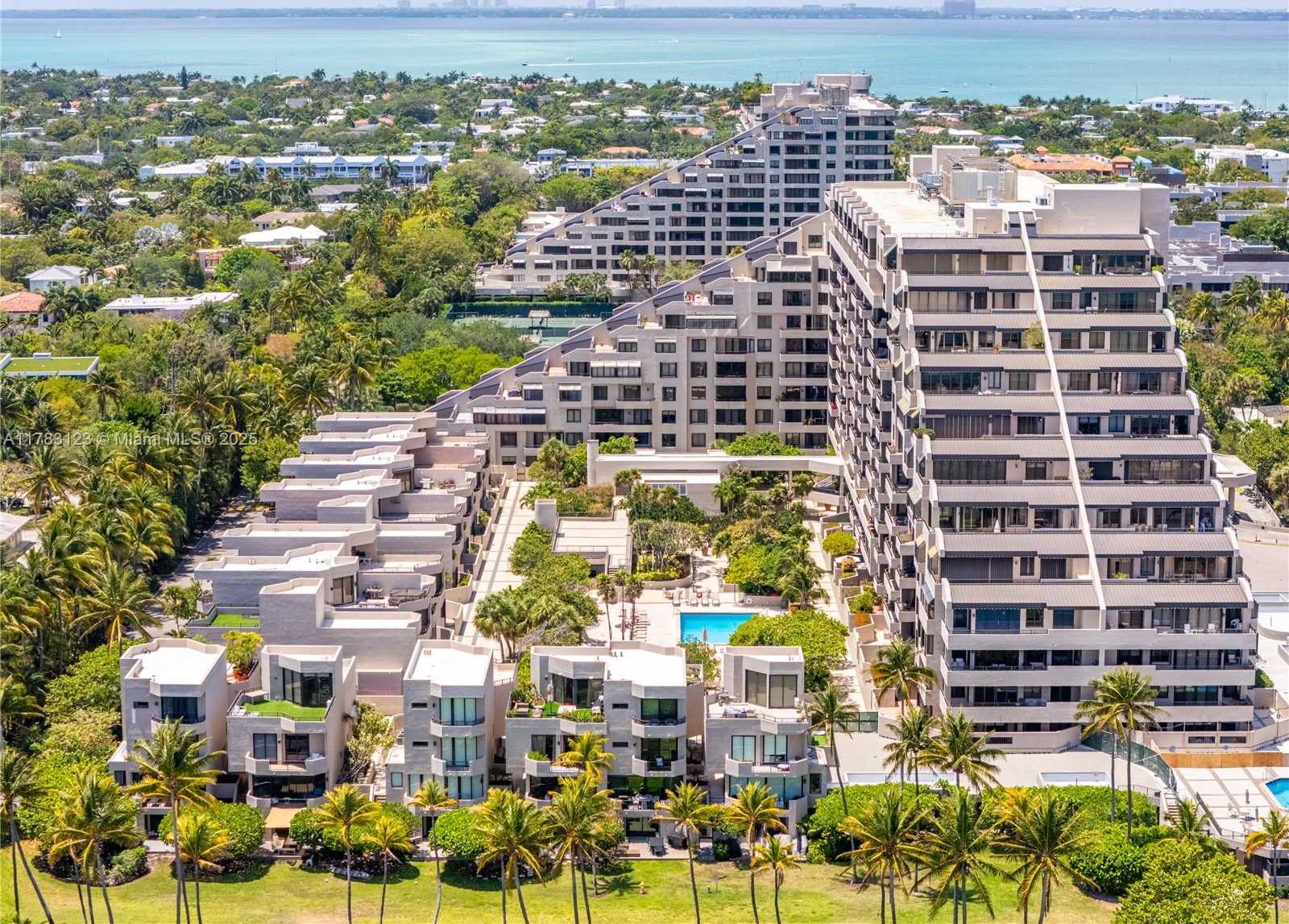 Small Image of 201 CRANDON BLVD #333, Key Biscayne Number 54