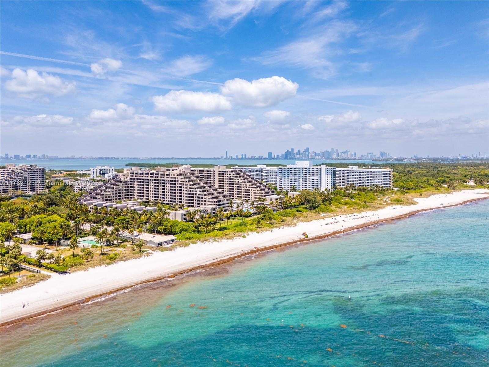 Small Image of 201 CRANDON BLVD #333, Key Biscayne Number 57