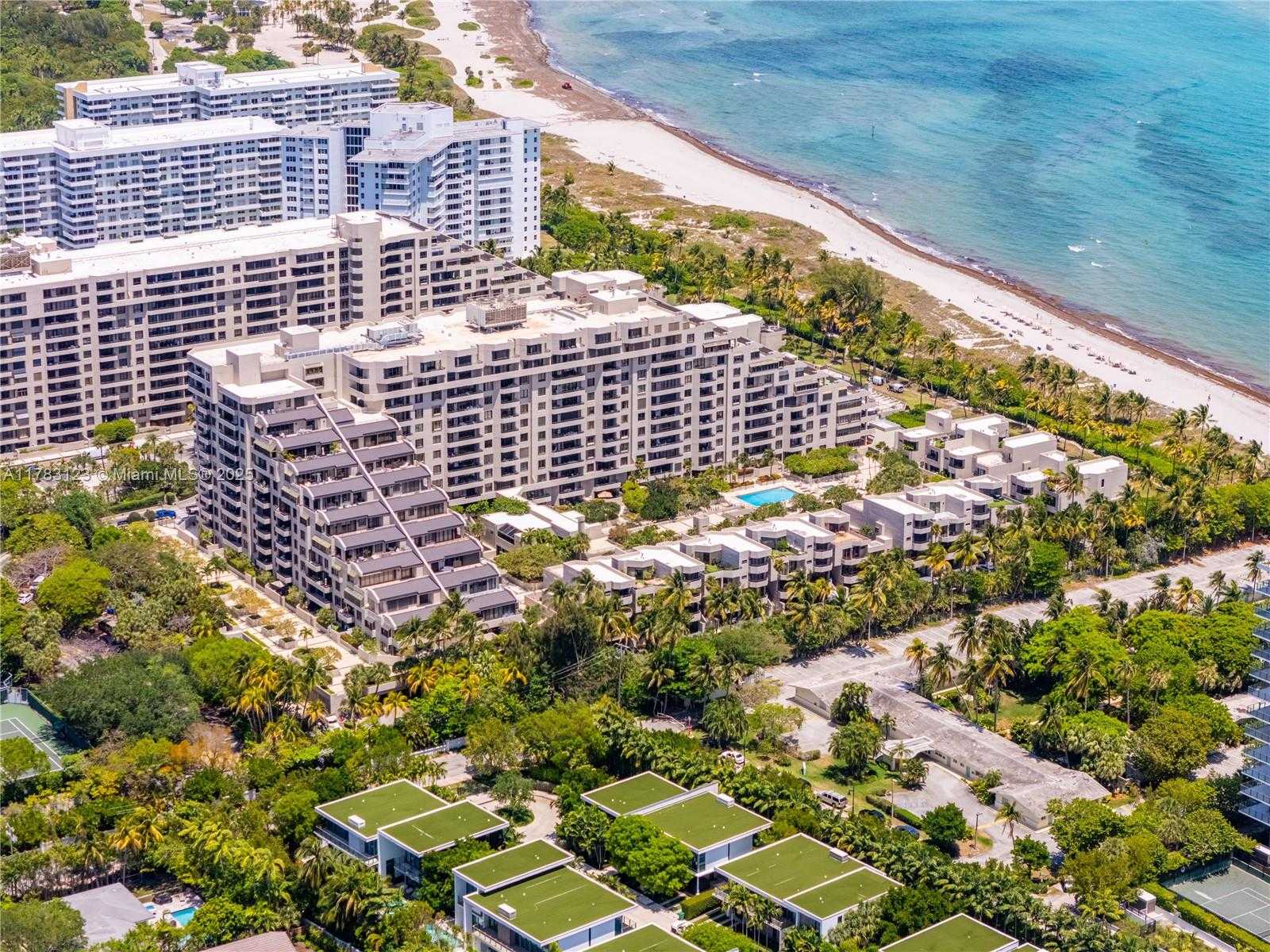 Small Image of 201 CRANDON BLVD #333, Key Biscayne Number 59