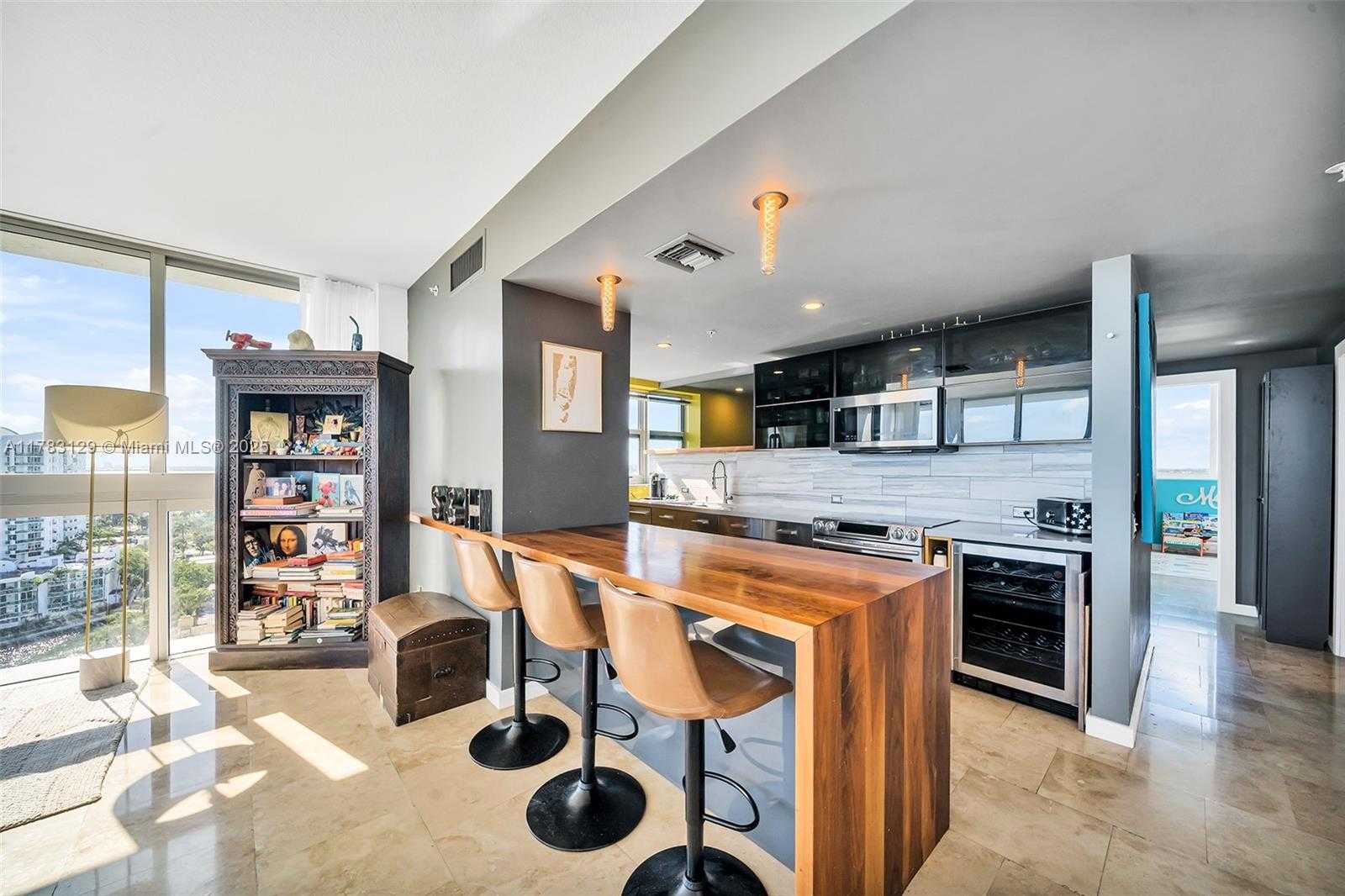Small Image of 7929 WEST DR #1501, North Bay Village Number 8