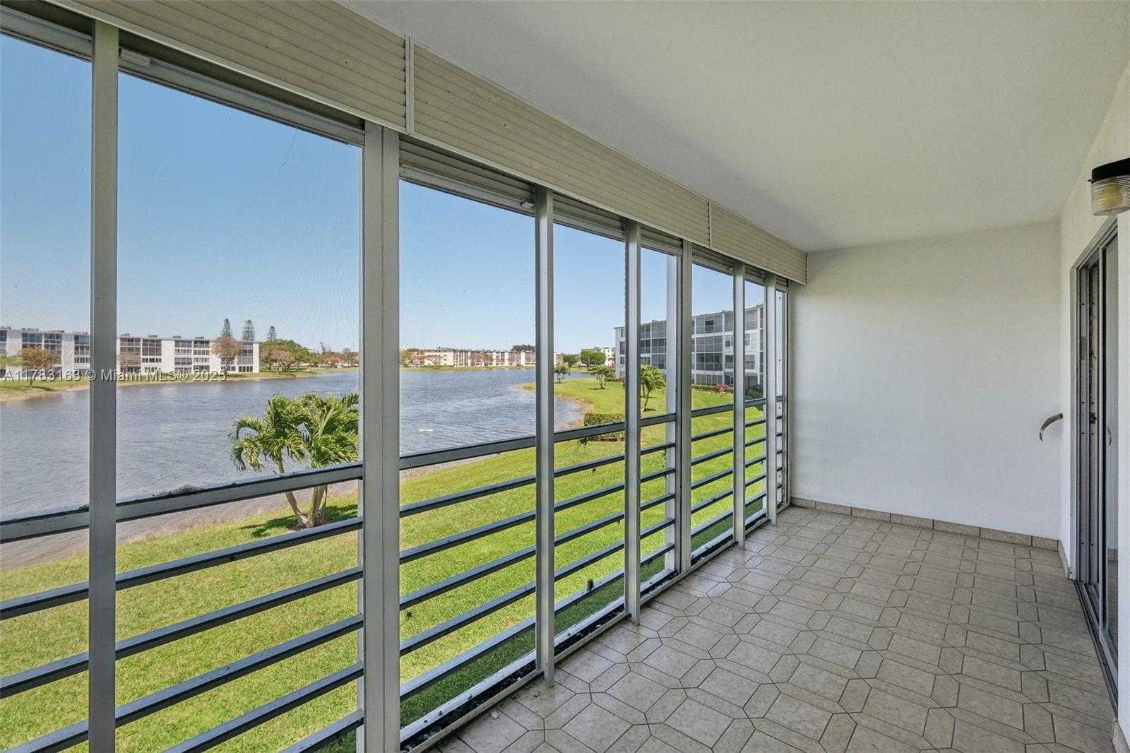 Small Image of 2052 EXETER C, Boca Raton Number 21
