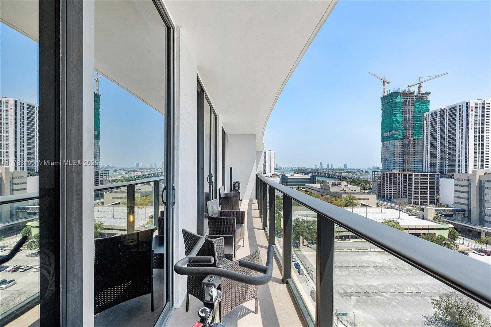 Small Image of 1600 NORTH EAST 1ST AVE #1208, Miami Number 14