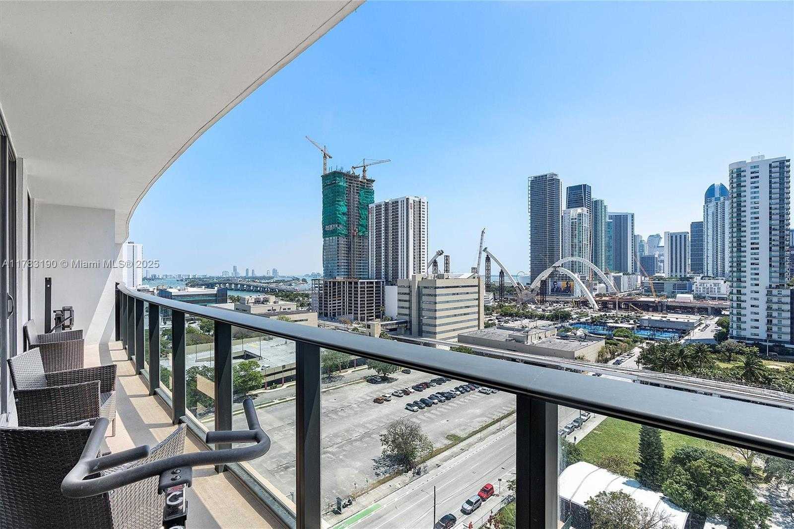 Small Image of 1600 NORTH EAST 1ST AVE #1208, Miami Number 15