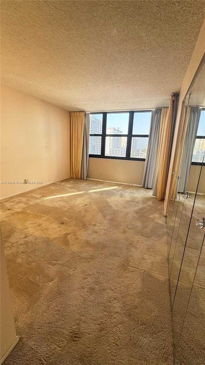 Small Image of 2401 SOUTH OCEAN DR #505, Hollywood Number 15